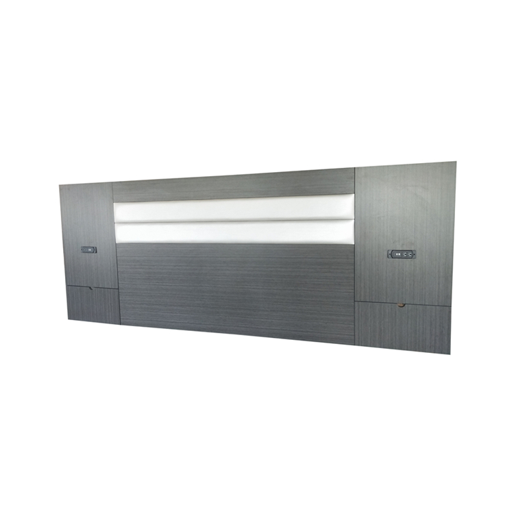 T&ecirc;te de lit roi