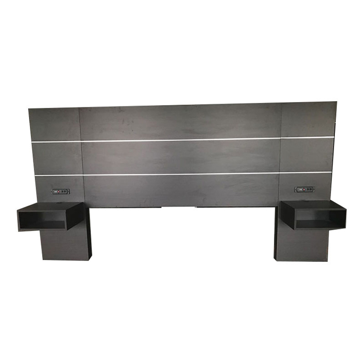 T&ecirc;te de lit roi