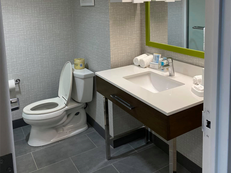 Armoires de salle de bain