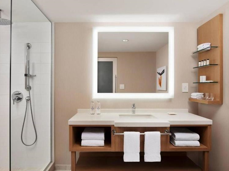 Armoires de salle de bain